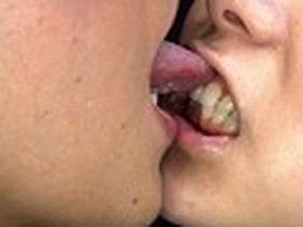 うぶな牝たちのまぐわいレズ　サンプル画像06